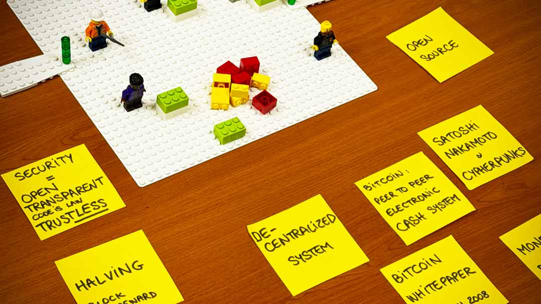 Explaining blockchain with Lego with Laure Merlin